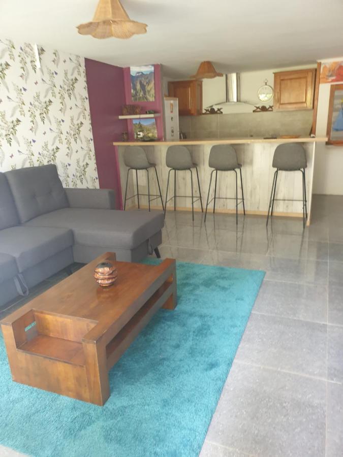 Couleurs Des Iles Apartment เลอ ตอมปง ภายนอก รูปภาพ